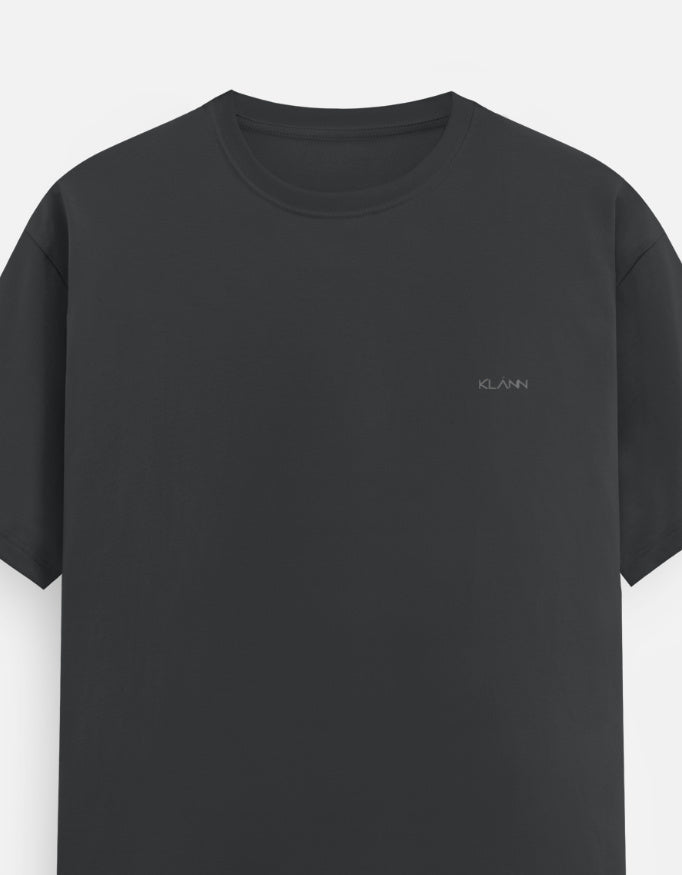 Klann Basic T-Shirt Steel Grey – Left Pocket Detail